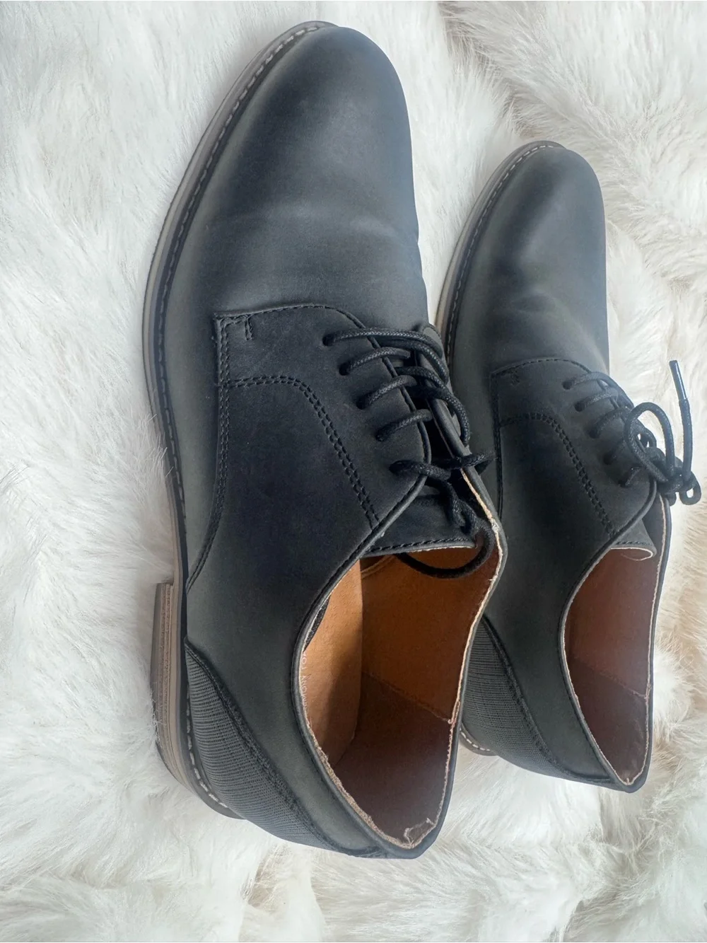 jf j.ferrar Men's Black Lace-Up Derby Shoes
